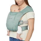 Ergobaby draagzak Embrace Soft Air Mesh - Sage - ergonomische draagzak vanaf geboorte