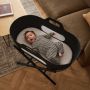 Snuz SnuzBaskit Graphite Moses Basket & Graphite Pine Standaard