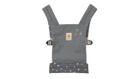 Ergobaby Poppendraagzak Chalkboard Stars