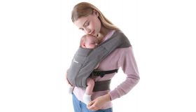 Ergobaby Embrace Heather Grey ergonomische draagzak