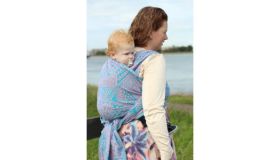 Yaro Draagdoek Geodesic Contra Pink Blue Modal - maat 6