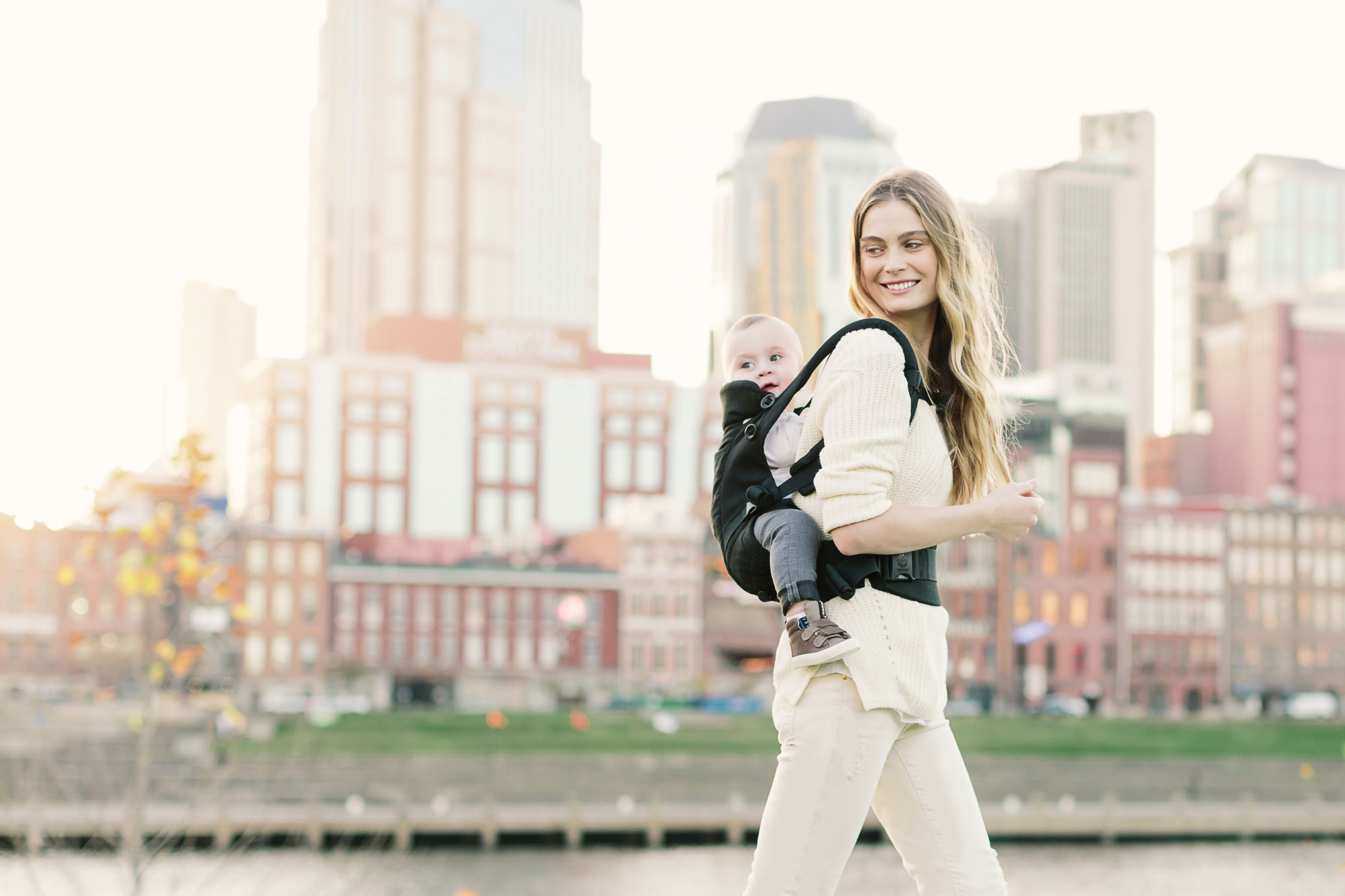 Wanneer Kan Ik Mijn Baby Op Mijn Rug Dragen Ikbenmama Nl